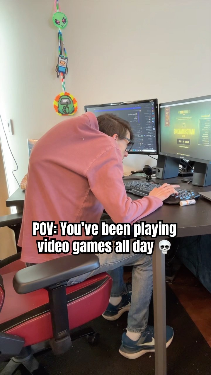 POV: You’re a Gamer with Bad Posture ? #TheManniiShow.com/series