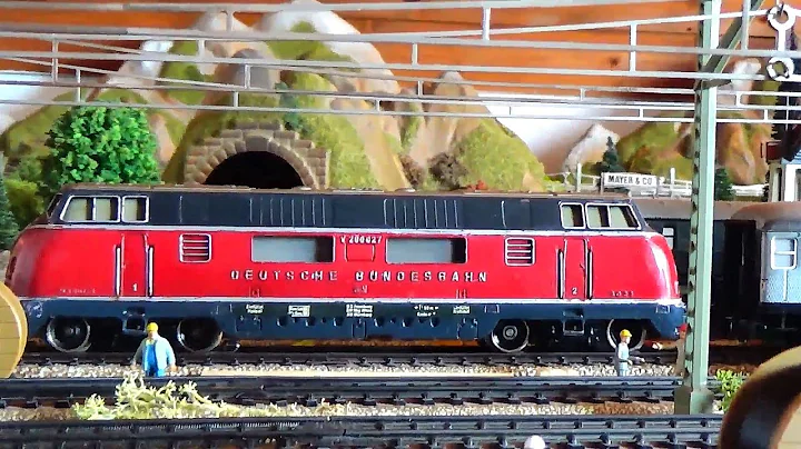 Märklin H0 Fahrszenen auf M-Gleis-Nostalgieanlage analog ; Dampf-, Diesel-, E-Lok / Running session