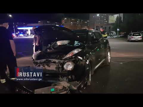 ავარია შოთა რუსთაველის ძეგლთან