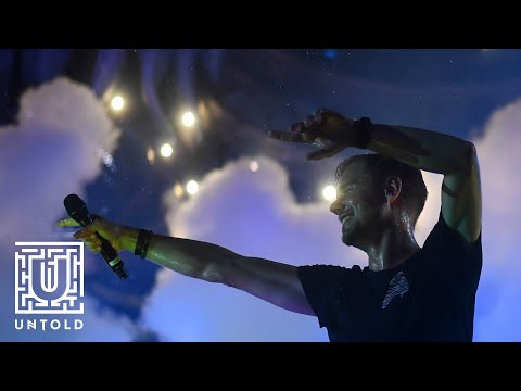 Armin Van Buuren Plays In And Out Of Love At Untold 2019