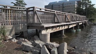 Maintenance to the Northbank Riverwalk