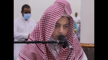 القارئ علي عبدالسلام يحاكي الشيخ خالد الجليل بالآيات الشهيرة من سورة غافر