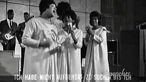 "Searchin' "- The Dorothy Norwood Singers