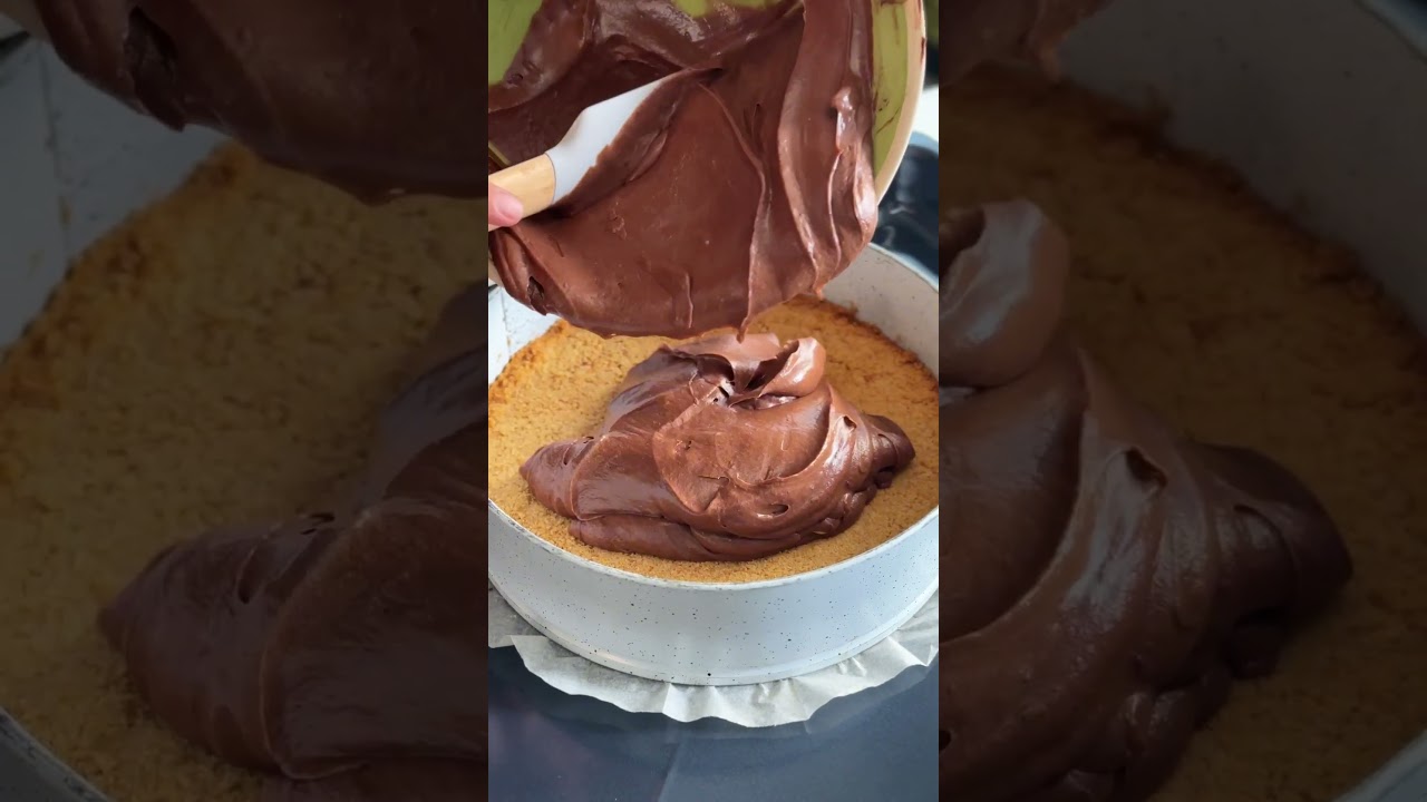 Yılbaşı Sofrasına Vişneli Çikolatalı Cheesecake Tarifi 🤩
