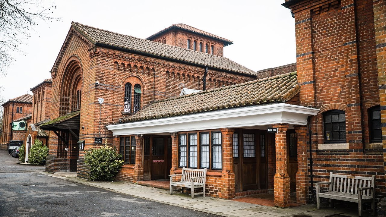 London Funeral Videographer Golders Green Crematorium 2019 YouTube
