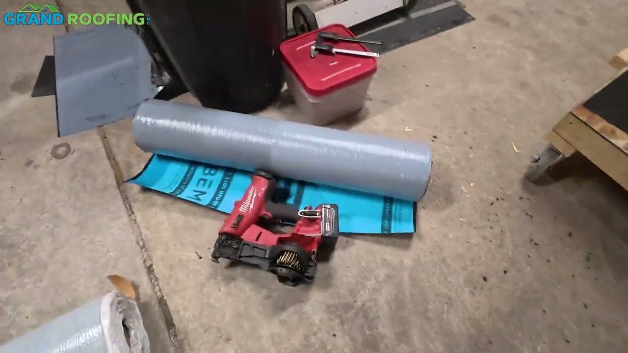 Тест на проникновение льда и воды через отверстие от гвоздя