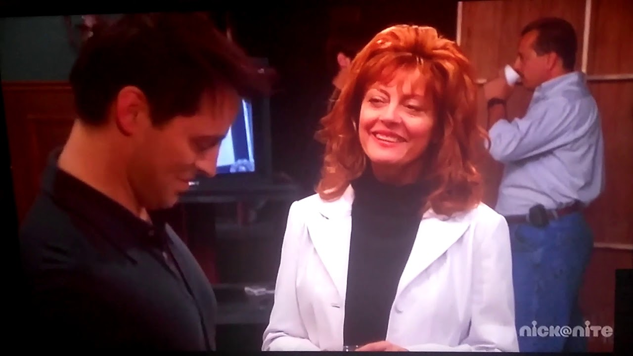 Friends Nick@Nite Version Susan Sarandon - YouTube