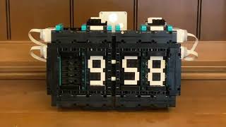 LEGO Mindstorms Digital Desk Clock (early version)