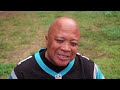 Fans embrace dark mode at Panthers SNF in Charlotte. A look ahead of the game