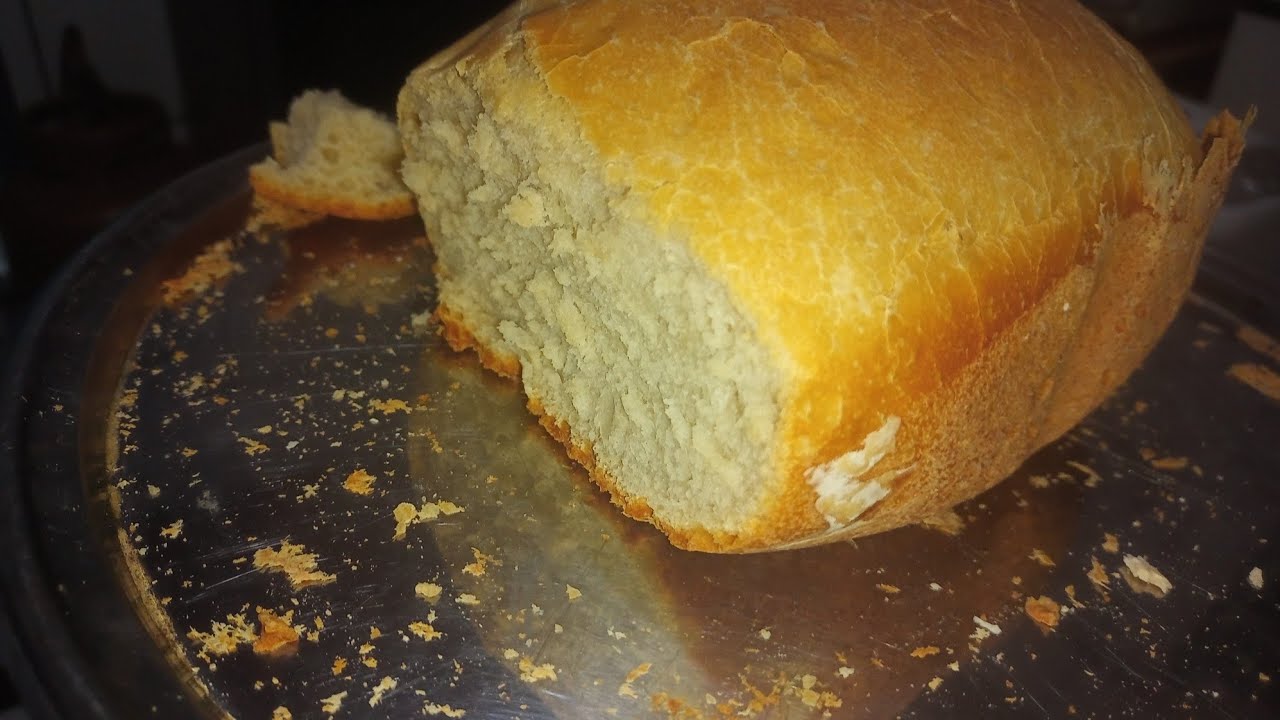 Primeiro pão na panificadora Galante