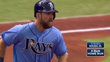 Souza Jr. smacks a three-run homer to left