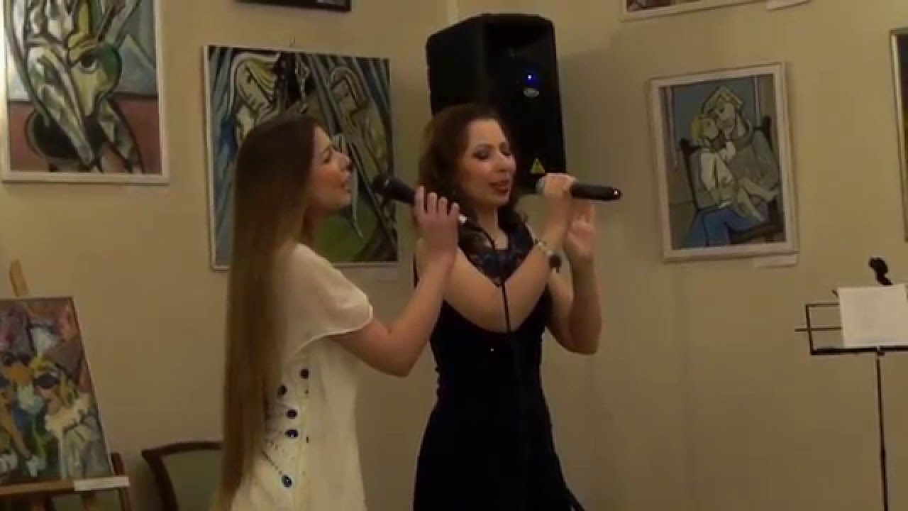 Певица Вероника и Юлия Бычкова (гитара Анатолий Ядрышников) - YouTube