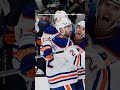 Connor McDavid nets hat trick on 5-point night as Oilers surge into first place in Pacific Division