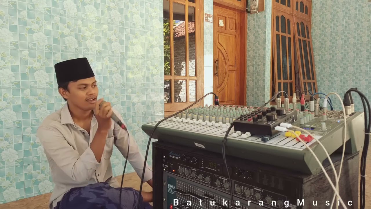 M Halili, cover IBU KOTA By RHOMA IRAMA