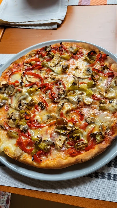 to go #pizza#yummy#food#trending