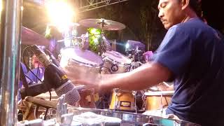 Download lagu New Pallapa Lagunya Pass Garapan Cak Met BADAI Bareng 'REMBOS Comunity'