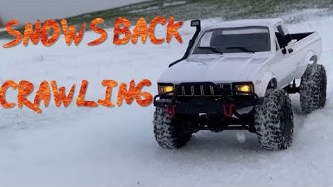 Snow is back! WPL C24-1 cracking crawl