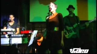 VIDEO - La noche no es para mi (Akuarela Playa, 4/6/2011)