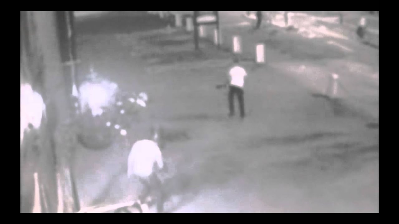 NO AUDIO CCTV Shows Chainsaw Terror For Pub Customers