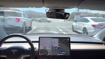 Model 3 - Beta FSD 10.69 - Drive to grab some lunch - 2022.16.3.10 - 25 Aug 22