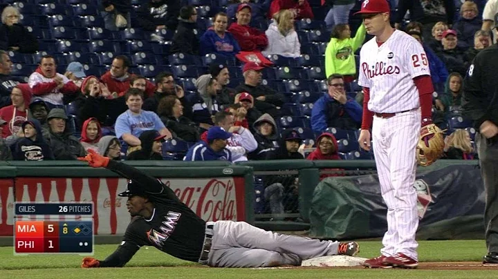 MIA@PHI: Three runs score on Herrera's miscue