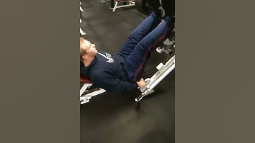 LEG PRESS FAIL!!!! THAT KNEE