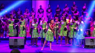 Grande Deus - Crianças Africanas Louvando á Deus ● Proclaim Worship