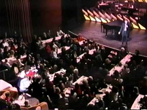 Patty Sings With Barry Manilow: December 12 1992