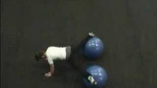 Strength Ball Training - Frog Kicks