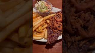 Love The Vibes At This Old School Diner