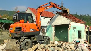 Toàn Cảnh Máy Xúc Doosan Phá Dỡ Nhà | Home Excavator | TienTube TV