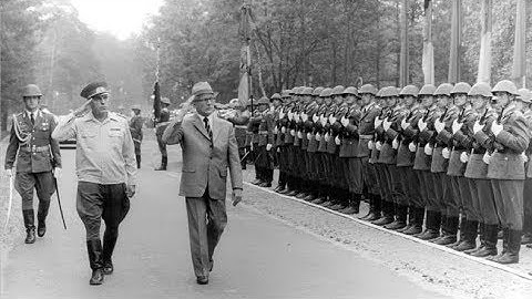 Die Honeckers - Die private Geschichte Doku 2017 (in HD)