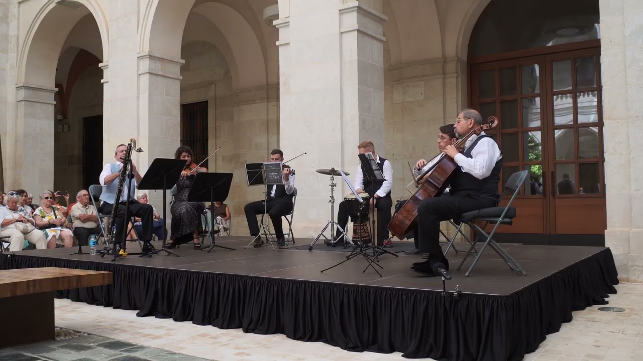 Let's be happy-WANDERING STARS