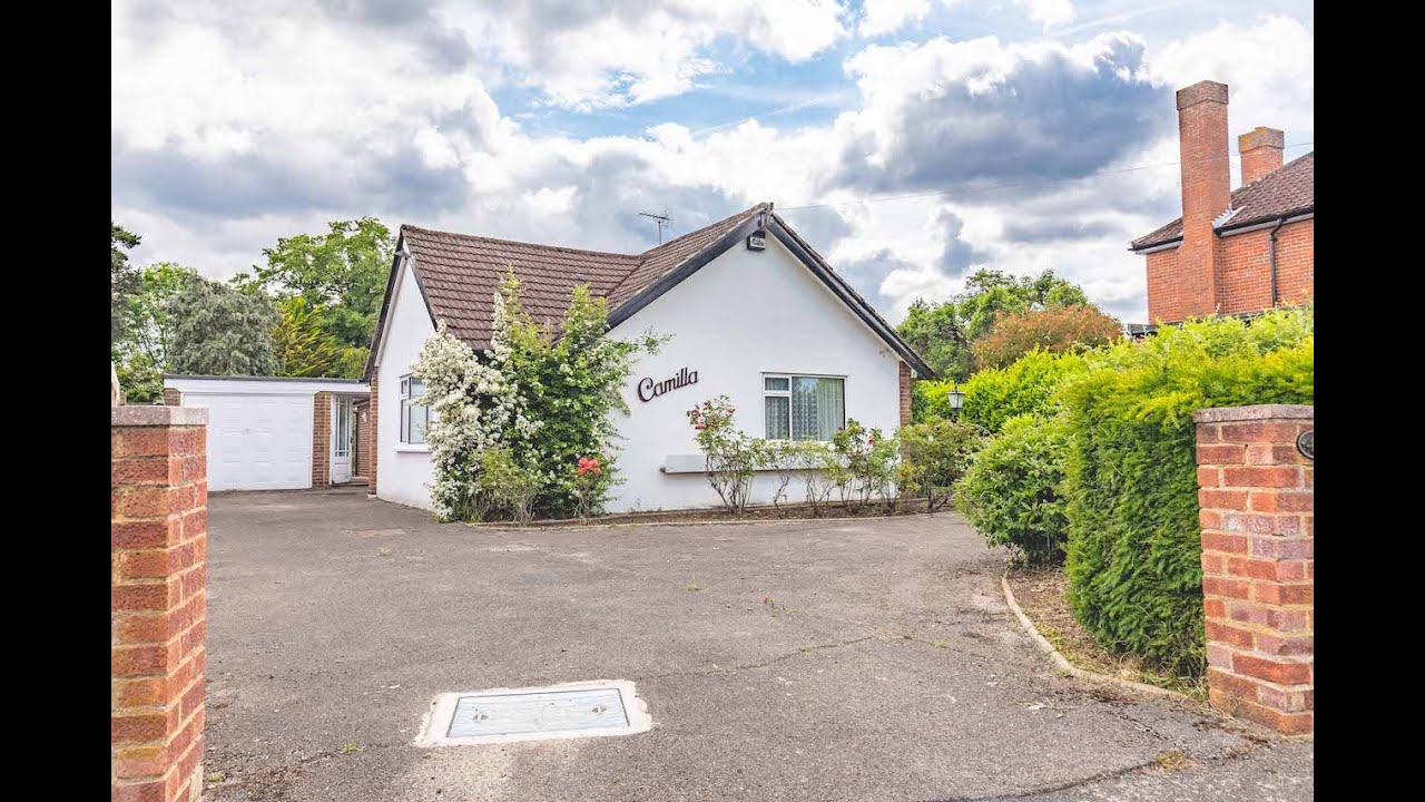 Simons Walk Englefield Green YouTube