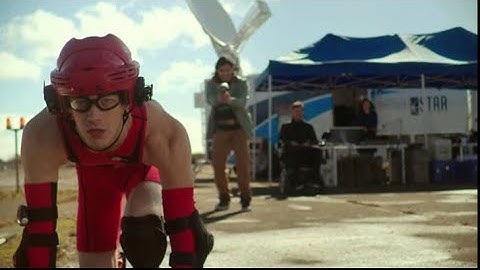 The Flash 1x01 || Barry’s First Speed Test With Star Labs || HD