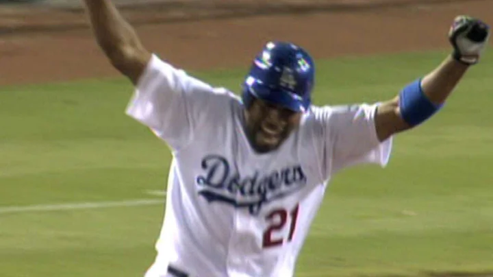 Dodgers tie game with four straight homers