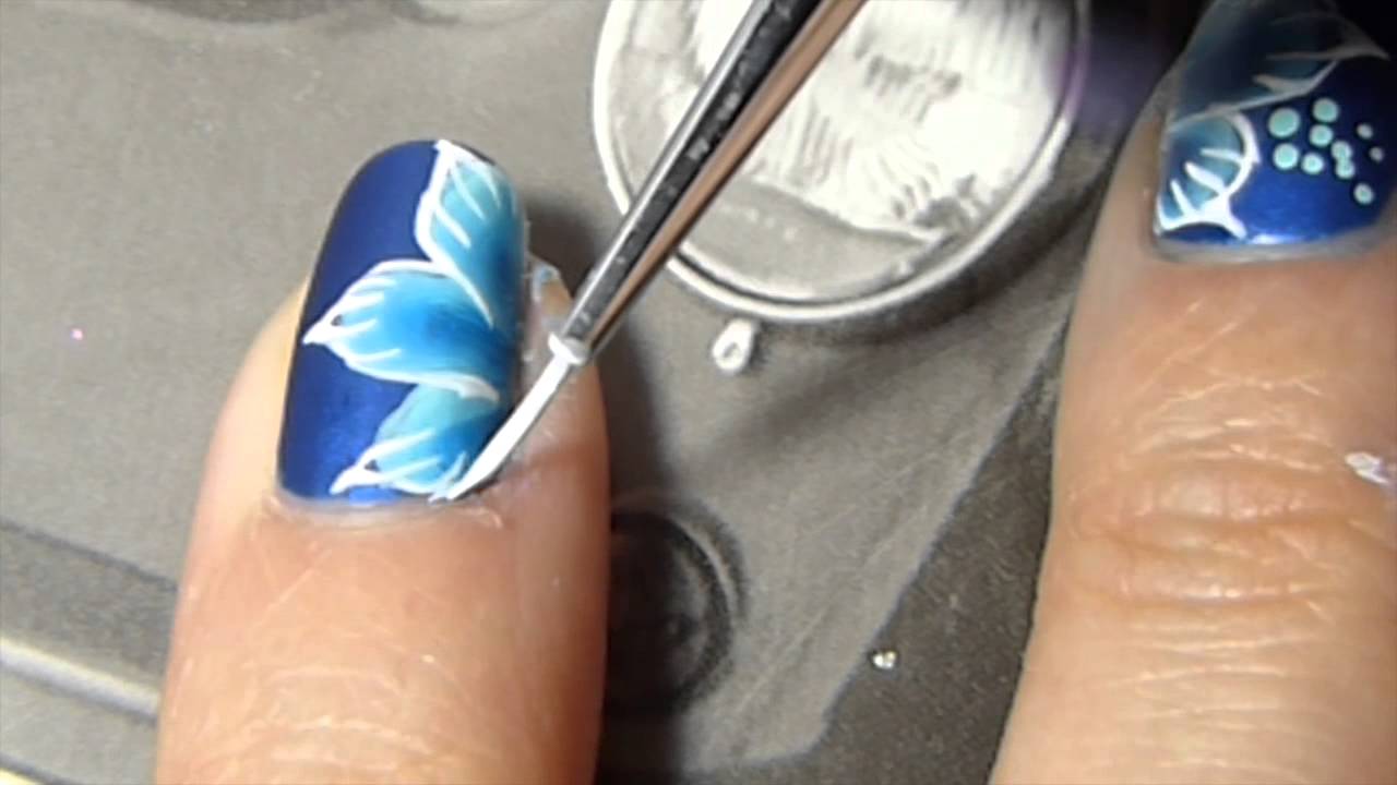 Nail Art with Fleur de Lis and Teeth - wide 6