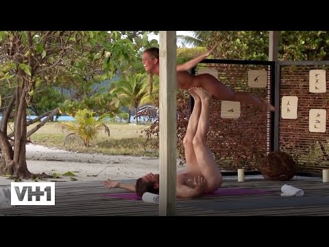 Yoga In The Nude | Dating Naked