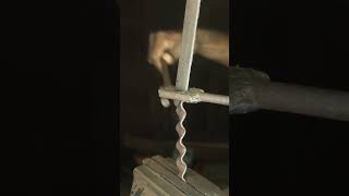 🔧 DIY Metal Bending Tool Made from a Simple Steel Rod