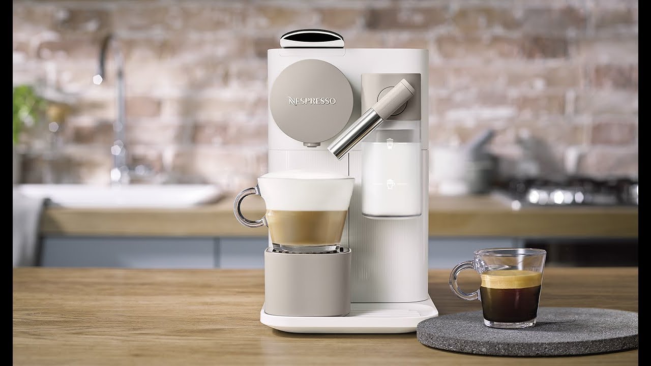 Nespresso Lattissima One by De'Longhi 