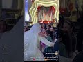 انت الاستاذ