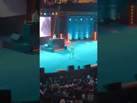 الفنان مسلم بمسرح الهواء الطلق بأكادير  اكسبلور