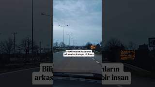 Bilip Bilmeden Insanların Arkasından Konuşan Biri Sokratese Şöyle Der