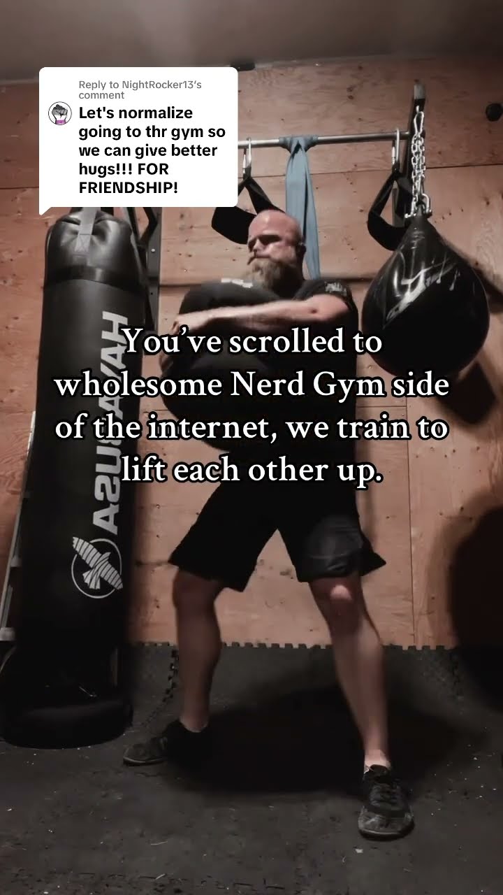 Normalize wholesome gym goals. ??⚒️ #wholesome #training #nerdgym #goals #lotr