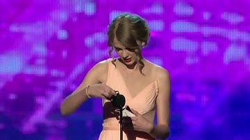 Johnny Depp Red Carpet Entry In Award Show Whatsapp Status. Jack Sparrow BGM Status. P.O.T.C Status