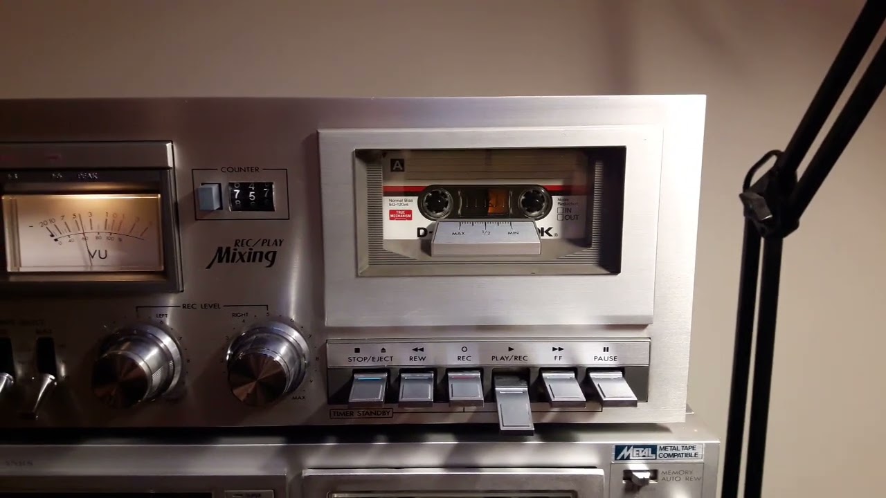 Vintage cassette deck Victor/JVC KD-05 (1977) - YouTube