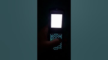 (My First Video!) Motorola Razr V3 Startup & Shutdown