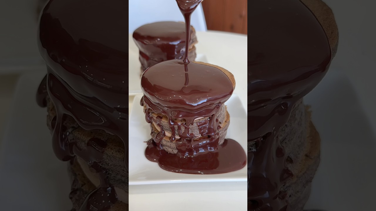 【チョコソースたっぷりショコラパンケーキ🍫】#もぐてれグルメ