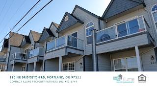 228 NE Bridgeton Rd, Portland, OR 97211