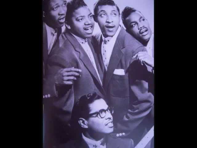 The Moonglows - Kiss Me Baby